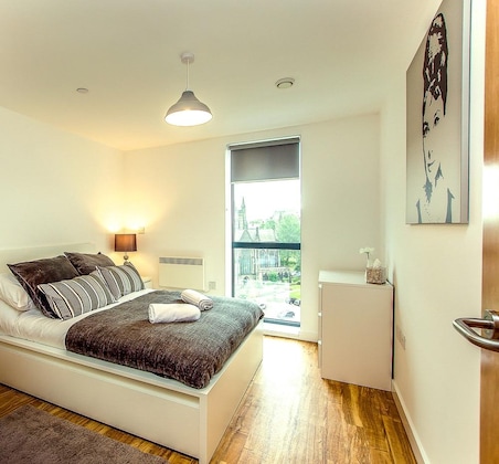 Gallery - Leeds Urban Square Apartments