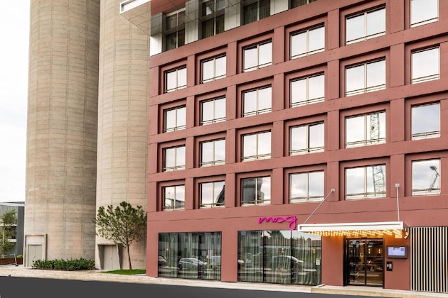 Gallery - Moxy Bordeaux Hotel