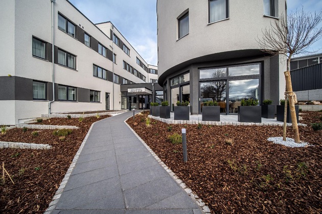 Gallery - Ee Hotel