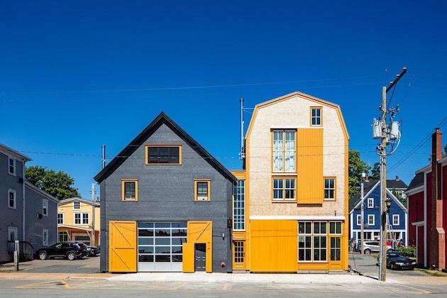 Gallery - B2 Lofts