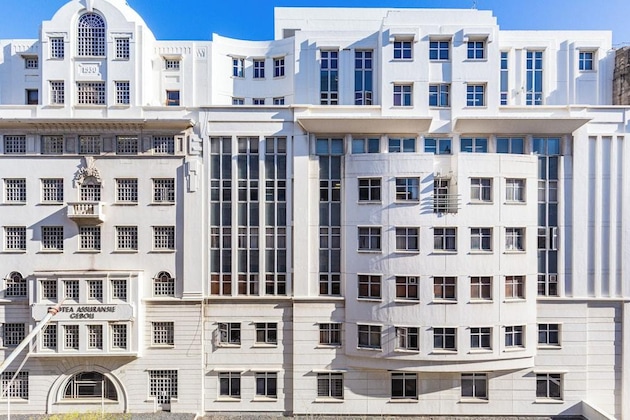 Gallery - Old Bank Hotel