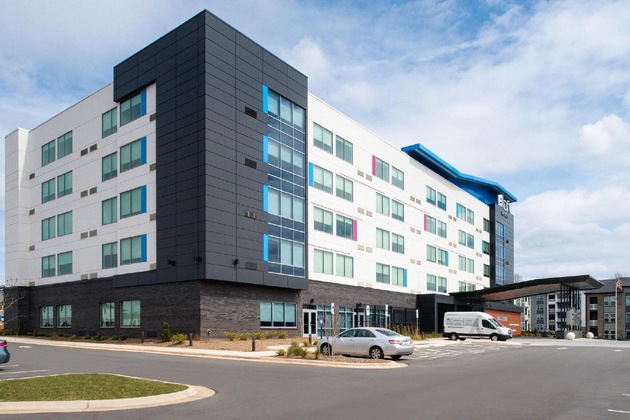 Gallery - Aloft By Marriott Charlotte Airport