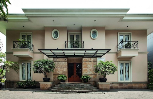 Gallery - Artotel Casa Hang Tuah