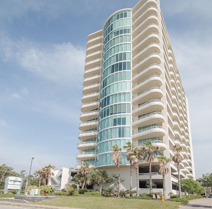 Gallery - Ocean Club 203