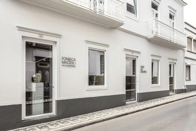 Gallery - Casa Da Galeria - Azores Art Of Hosting