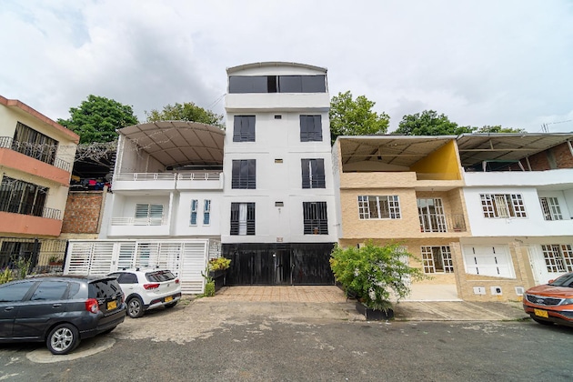 Gallery - Ayenda 1422 Caney