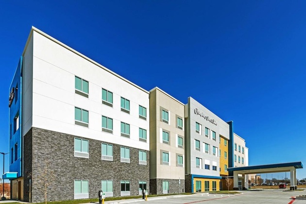 Gallery - Hampton Inn & Suites Canyon
