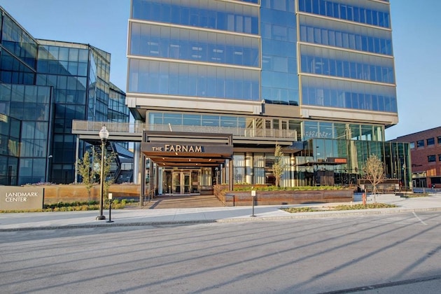 Gallery - The Farnam, Autograph Collection