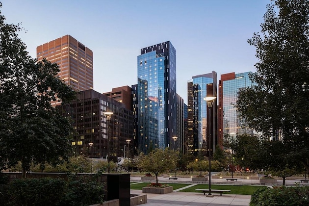 Gallery - Courtyard By Marriott Calgary Downtown