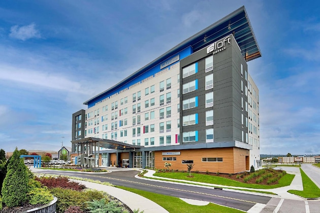 Gallery - Aloft Chattanooga Hamilton Place