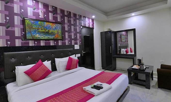 Gallery - Fabhotel F9 Noida Sector 116