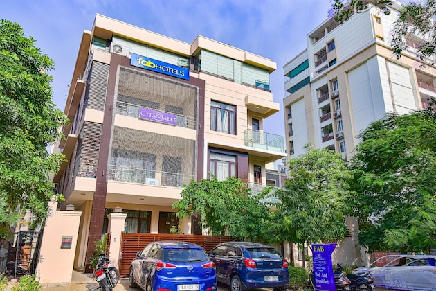 Gallery - FabHotel Gitanjali