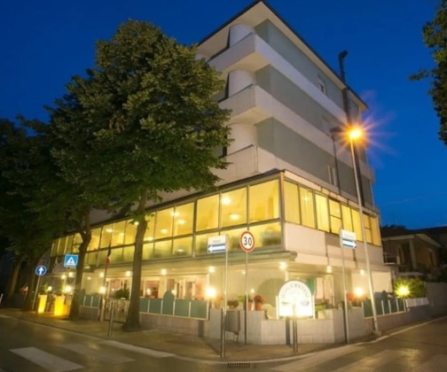 Gallery - Hotel Crystal