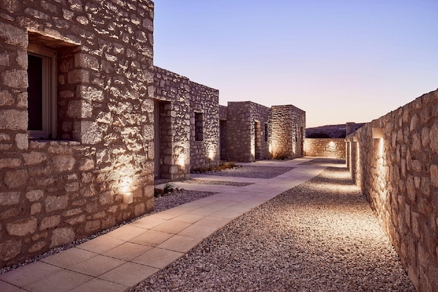 Gallery - Civitas Milos