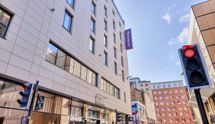 Gallery - Premier Inn Glasgow Cc St Enoch Square