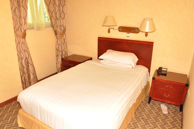 Gallery - Ambassador Hotel