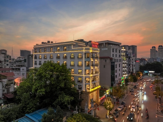 Gallery - Reyna Luxury Hotel