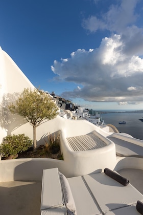 Gallery - Heavens Edge By Mr And Mrs White