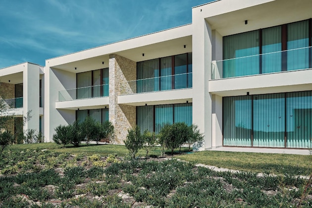 Gallery - West Cliffs Ocean & Golf Resort
