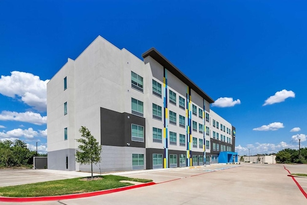 Gallery - Tru By Hilton Plano Hwy 75
