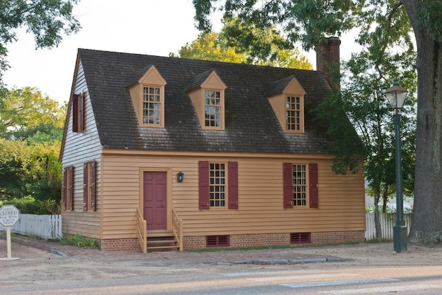 Gallery - Colonial Houses - A Colonial Williamsburg Hotel