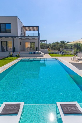 Gallery - Almyra Villas