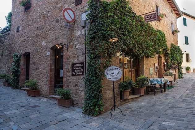Gallery - Borgo San Quirico D'orcia B&B - Capitano Collection - Albergo Diffuso