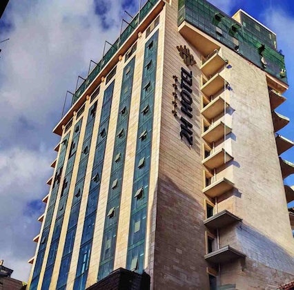 Gallery - 2H Hotel