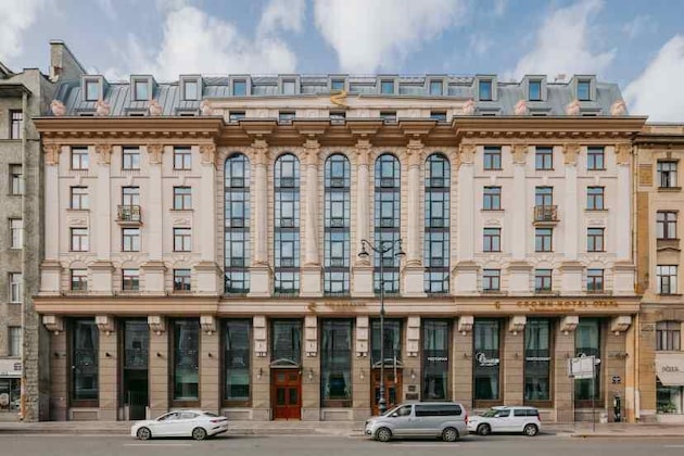 Gallery - Crown Hotel St. Petersburg
