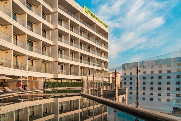 Gallery - Wyndham Garden Mazatlan Marina