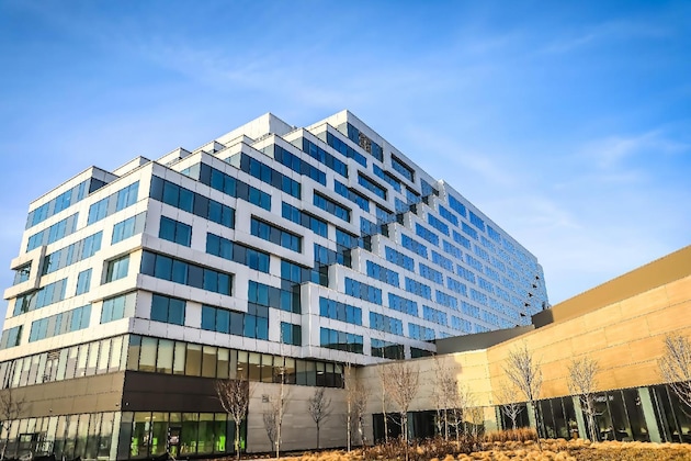 Gallery - Great Canadian Casino Resort Toronto