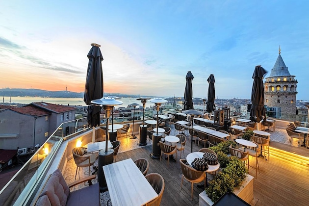 Gallery - Meroddi Barnathan Hotel