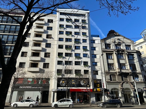 Gallery - Lumière Hotel
