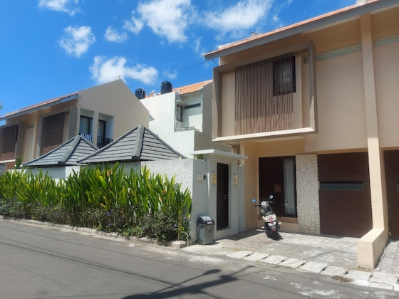 Gallery - Little Nuts Villa