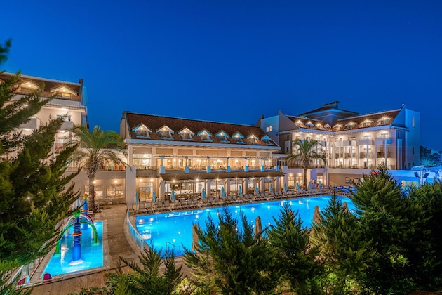 Gallery - Side Story Resort & Spa