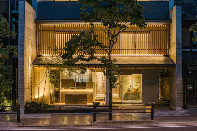 Gallery - Higashiyama Shikikaboku
