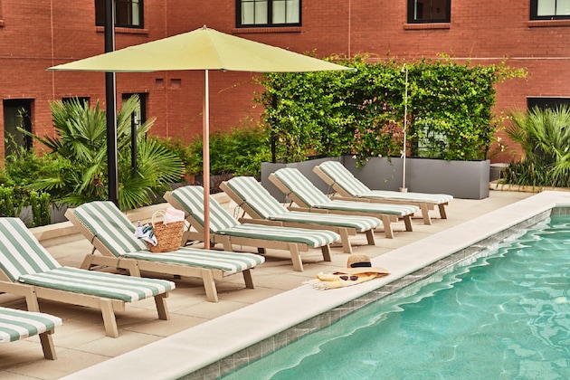 Gallery - The Ann Savannah, Apartments By Marriott Bonvoy