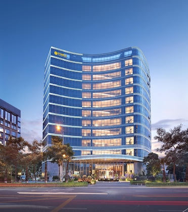 Gallery - Hisilk Artwork Center Fliport Coso Hotel
