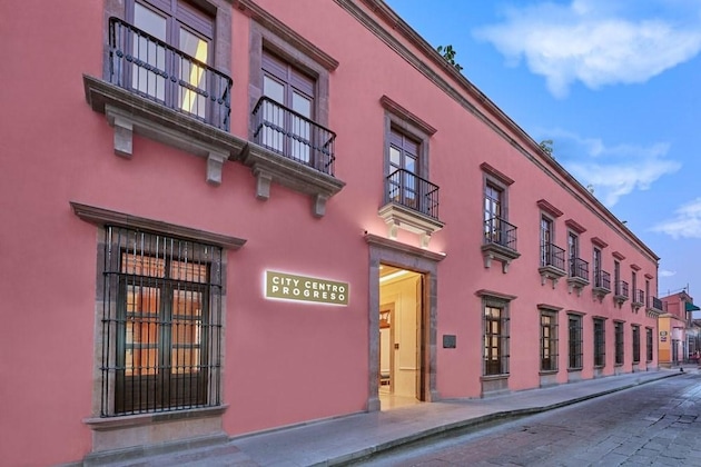 Gallery - City Centro San Luis Potosi