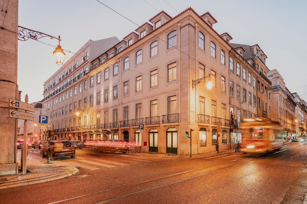 Gallery - Vincci Baixa Suites Apartments