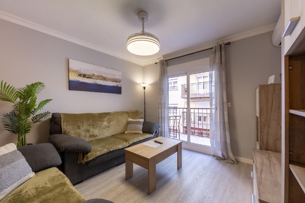 Gallery - Apartamento en Almería para 5 personas con 3 habitaciones Ref. 695380