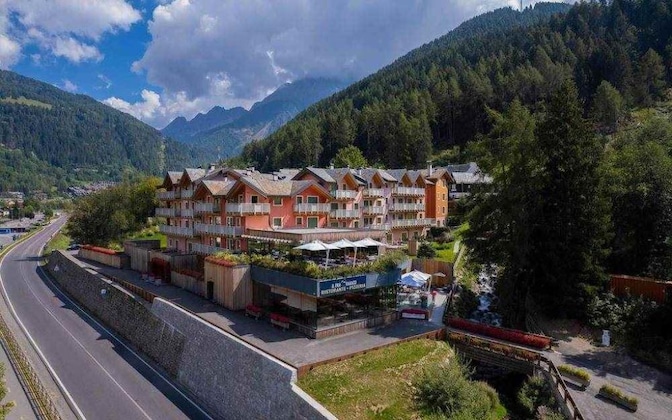 Gallery - Residence Adamello Resort