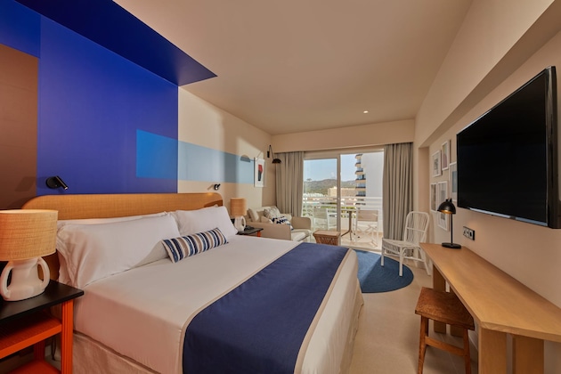 Gallery - Alua Calvia