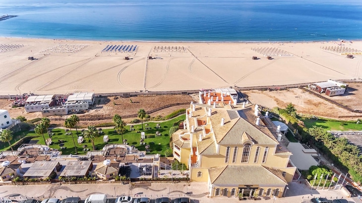 Gallery - AP Oriental Beach