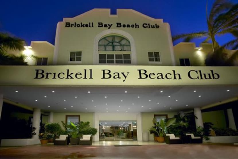 Brickell Bay Beach Club & Spa - Boutique Hotel
