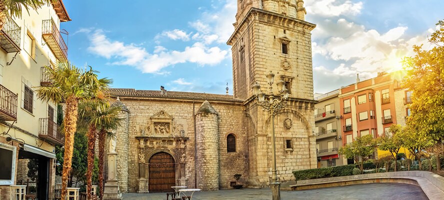 Visita Jaén con hotel incluido 