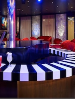 Piano Bar