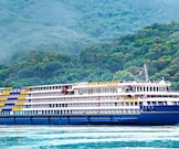 Barco MS Victoria Sabrina - Panavision