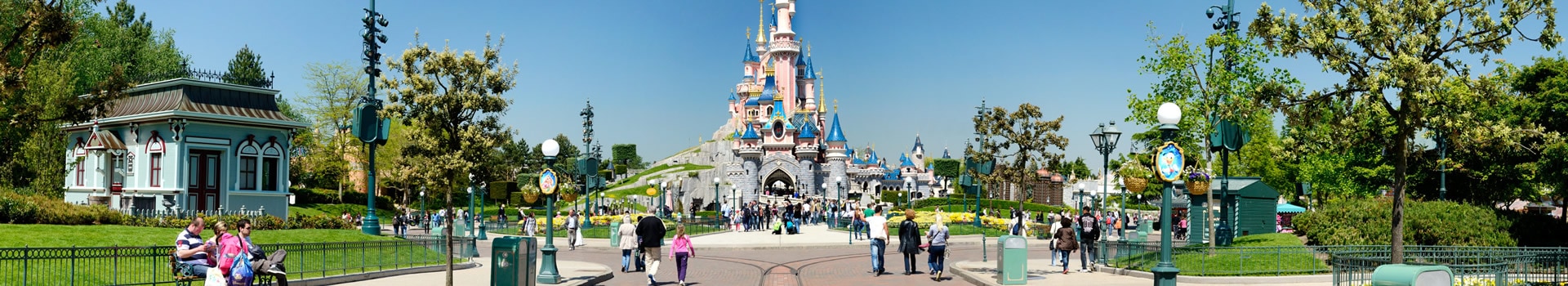 Escapadas en **Disneyland  Paris**