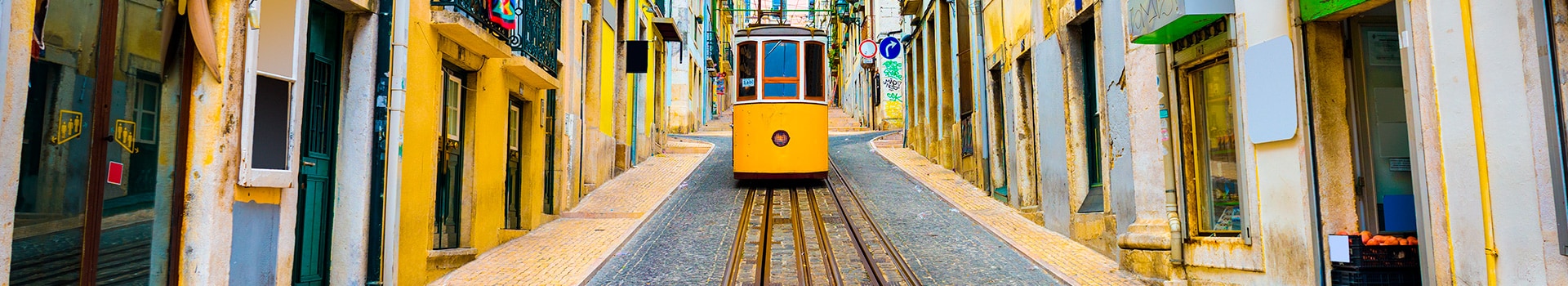 Escapadas **Urbanas y Culturales ** **en Lisboa**